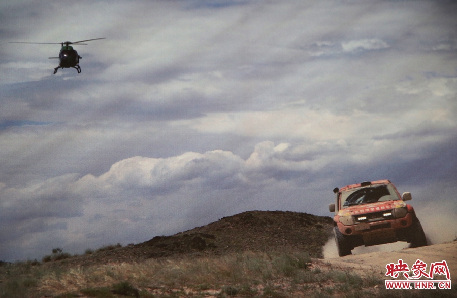 賽車的世界、更是男人的世界。圖為部分參展攝影作品。