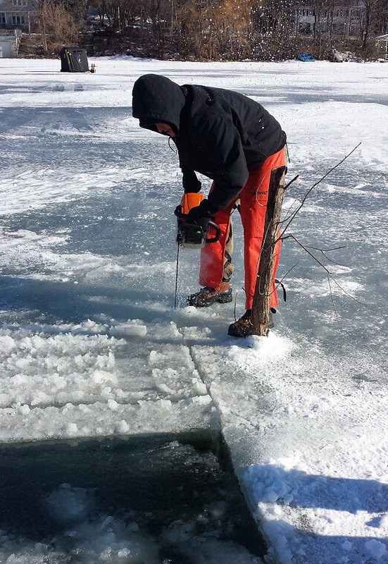 這是他們第二次嘗試復(fù)制英國巨石陣。（網(wǎng)頁截圖）