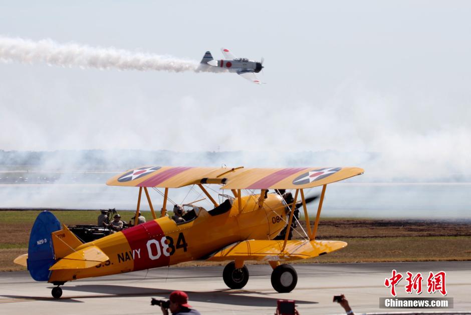 第31屆“天翼掠過休斯敦”航空展在美國(guó)第四大城市休斯敦的阿靈頓空軍基地舉行 第31屆“天翼掠過休斯敦”航空展在美國(guó)第四大城市休斯敦的阿靈頓空軍基地舉行