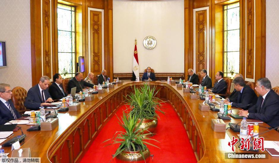 載66人埃航失聯(lián)客機(jī)墜毀 同線航班當(dāng)晚照常起飛