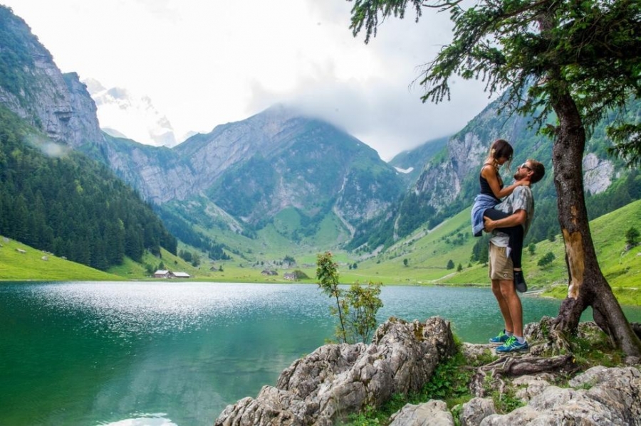 新西蘭夫婦辭職環(huán)游世界 4年去了23個(gè)國家 新西蘭夫婦辭職環(huán)游世界 4年去了23個(gè)國家