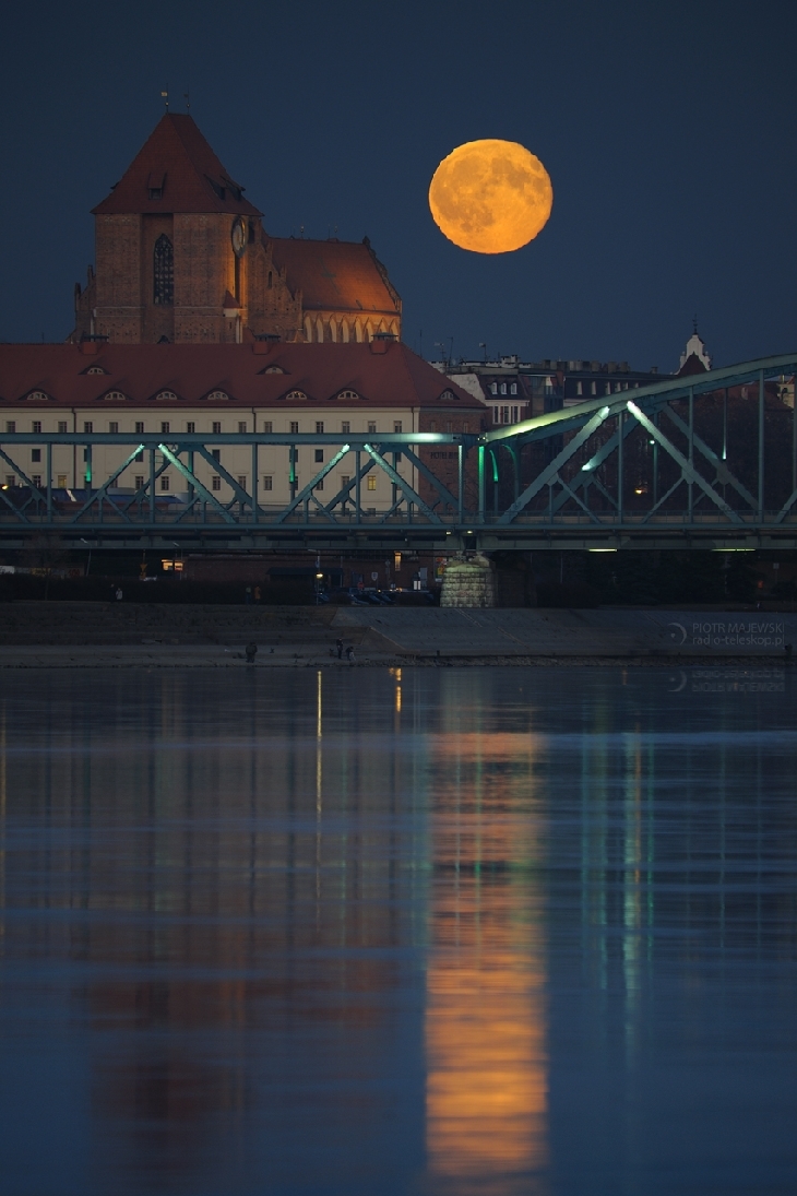 68年來最大！今晚夜空上演超級月亮
