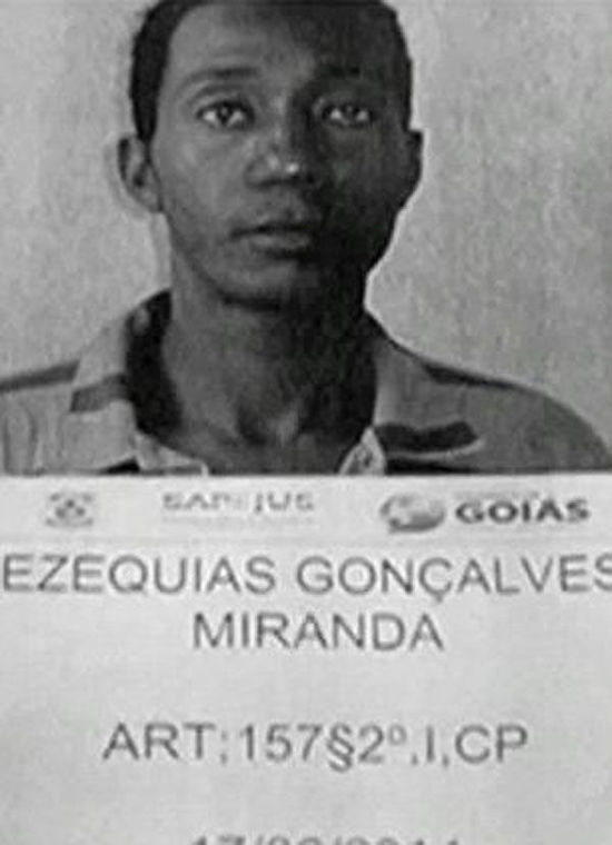 巴西13名囚犯挖地道越獄 用手機(jī)拍下整個過程(組圖) 巴西13名囚犯挖地道越獄 用手機(jī)拍下整個過程(組圖)