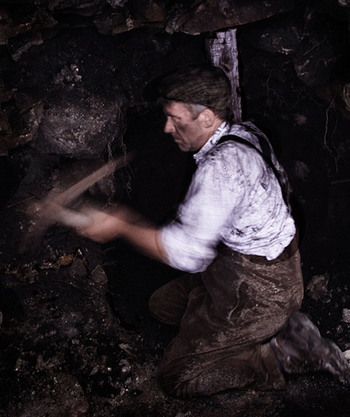 意大利礦工編造病癥請35年病假 退休后領(lǐng)全額退休金 意大利礦工編造病癥請35年病假 退休后領(lǐng)全額退休金