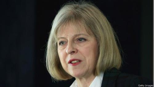 特雷莎·梅有關(guān)海外留學(xué)生的移民政策遭到猛烈批評。