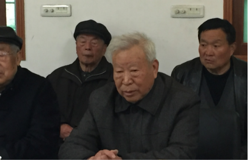 （鄲城縣老干部促進(jìn)協(xié)會(huì)秘書(shū)長(zhǎng)吳金德）