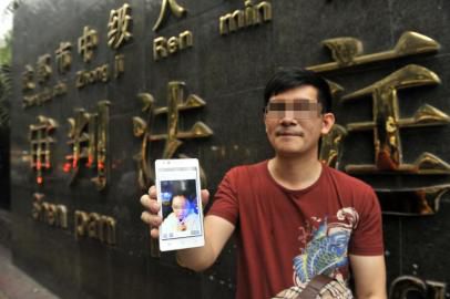 5月20日，成都市中級人民法院，駱先生再次將前女友告上法庭。