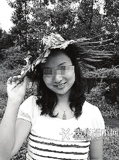 李某生活照。