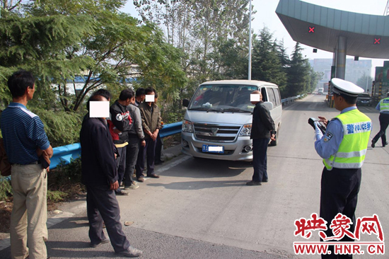 駕駛員龔某被處以駕駛證記13分、罰款650元的嚴(yán)厲處罰。