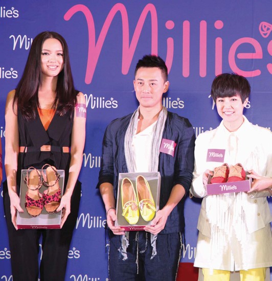 不過，跟世姐合影，也只是美不美，美多少的問題。