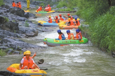 七夕節(jié)，豫西大峽谷設(shè)“情侶漂流通道”
