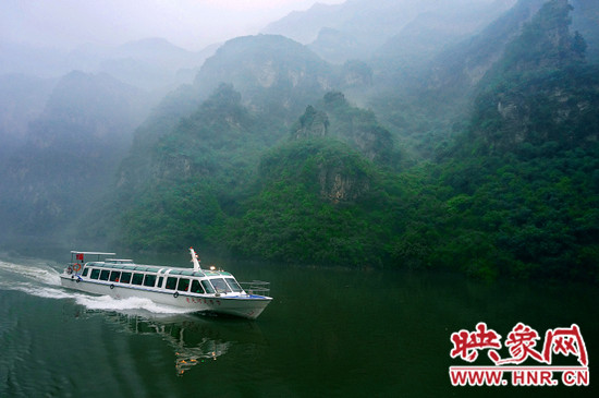 美不勝收 爬山、游園、賞奇觀（組圖）