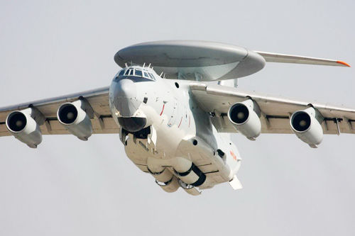 資料圖：國產(chǎn)大型預警機——空警2000。