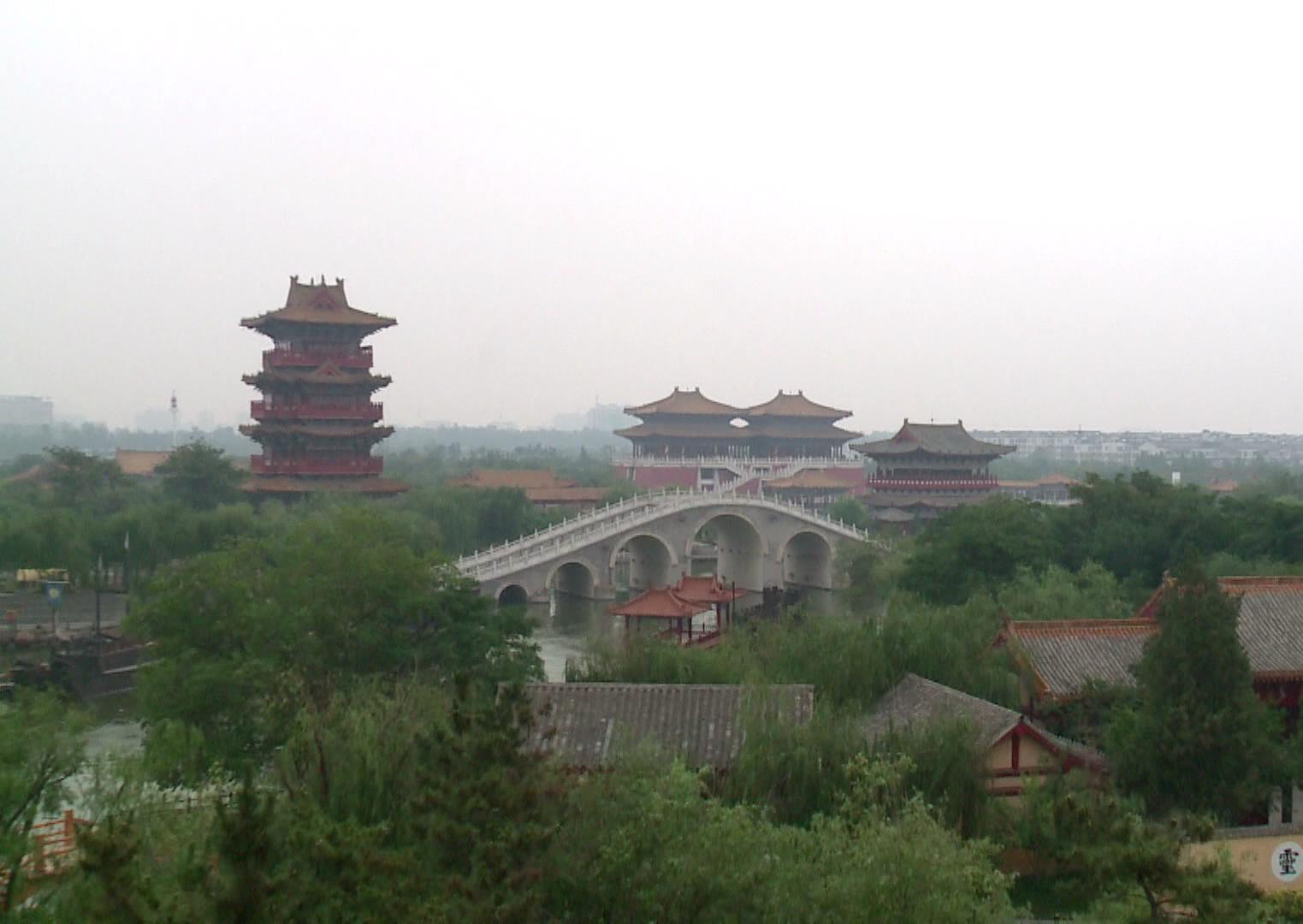 舒婷、鄭愁予等詩(shī)人齊聚開(kāi)封話(huà)端午