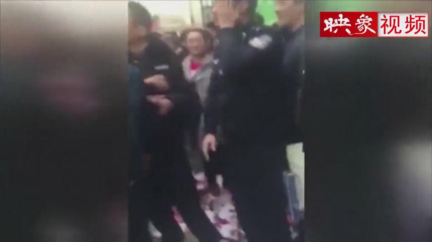 暈！城管被打警方出警被圍攻