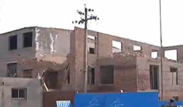 驚！拆遷隊拆房自身竟遭活埋