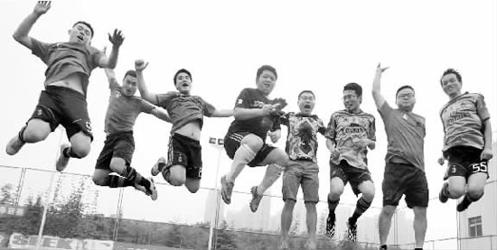 米蘭圈河南站隊(duì)發(fā)揮小快靈的風(fēng)格，以一個(gè)凈勝球的優(yōu)勢晉級