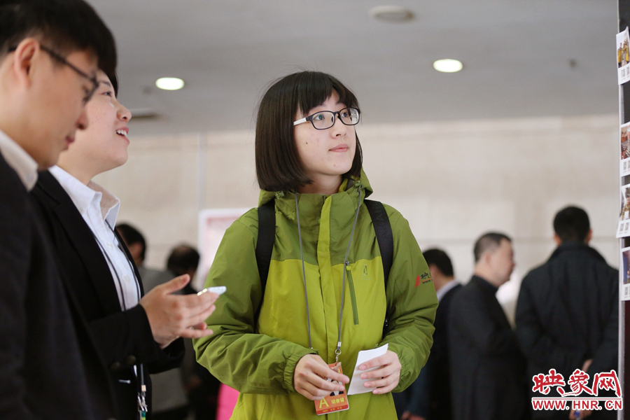 解答咨詢大象融媒的樂天。