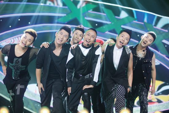 “怪舞兄弟連”唐山好漢 “怪舞兄弟連”唐山好漢